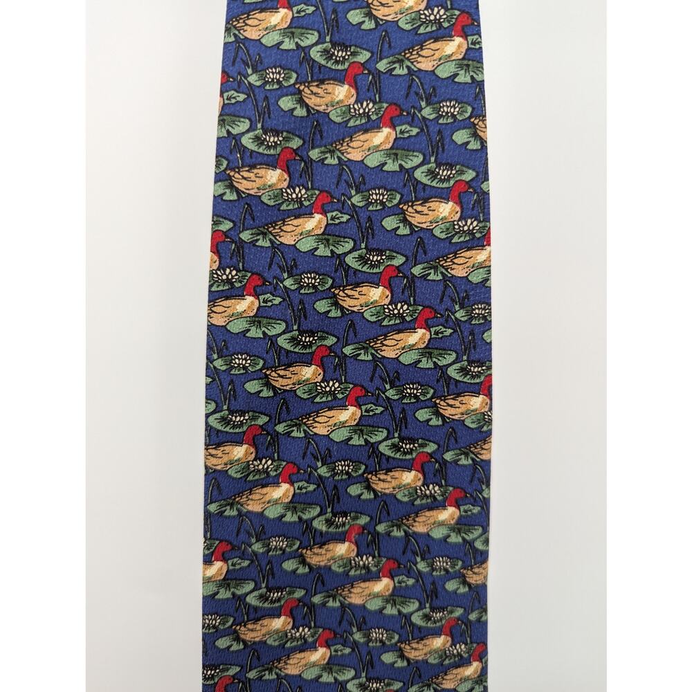 VINTGAGE EUC 100% Silk FU F YUNLAI Neck Tie w Ducks in Pond Pattern